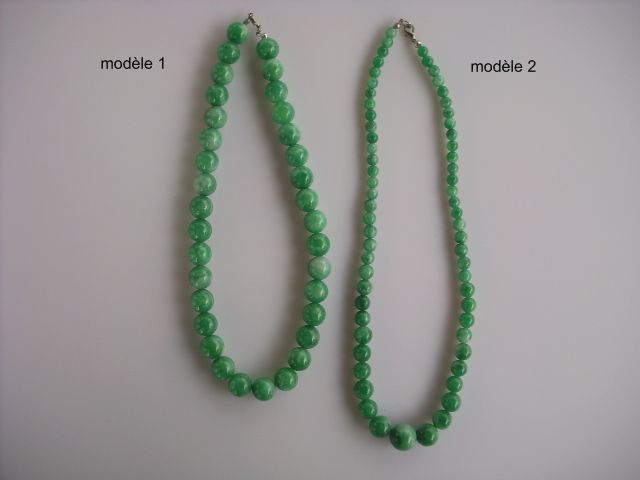 Bead necklace - dark jade colour